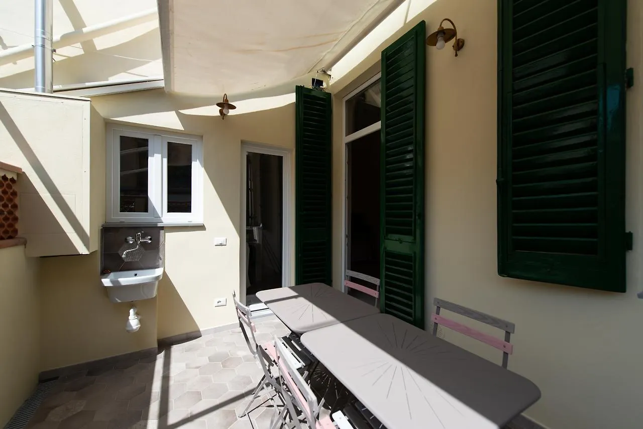 Lucia'S Home Florencia 0*,